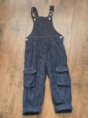 Gucci Toddler Navy Cargo Overalls